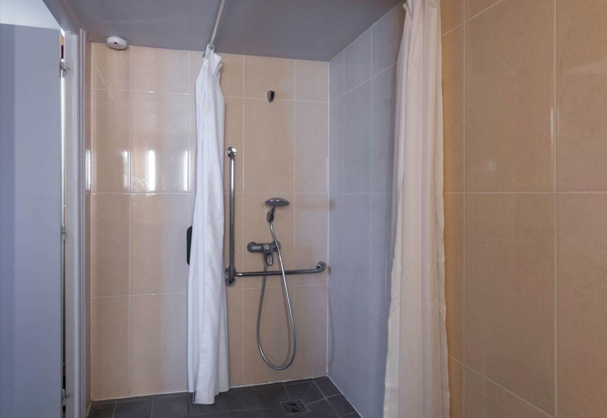 Amiens Hotel